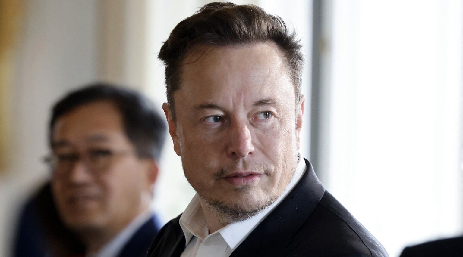 Elon Musk’s OpenAI bid sparks legal chaos and investor doubts: just as he planned?